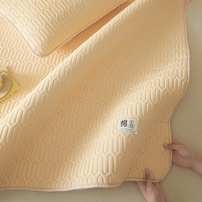 91家纺网 家纺一手货源 找家纺 曼陀罗 2025新款A类新疆棉花夹棉防水床笠 小竹纹-卡其