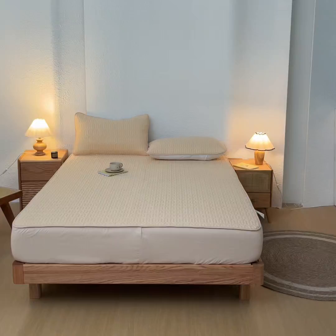 91家纺网 家纺一手货源 找家纺 曼陀罗 2025新款A类新疆棉花夹棉防水床笠 小竹纹-卡其