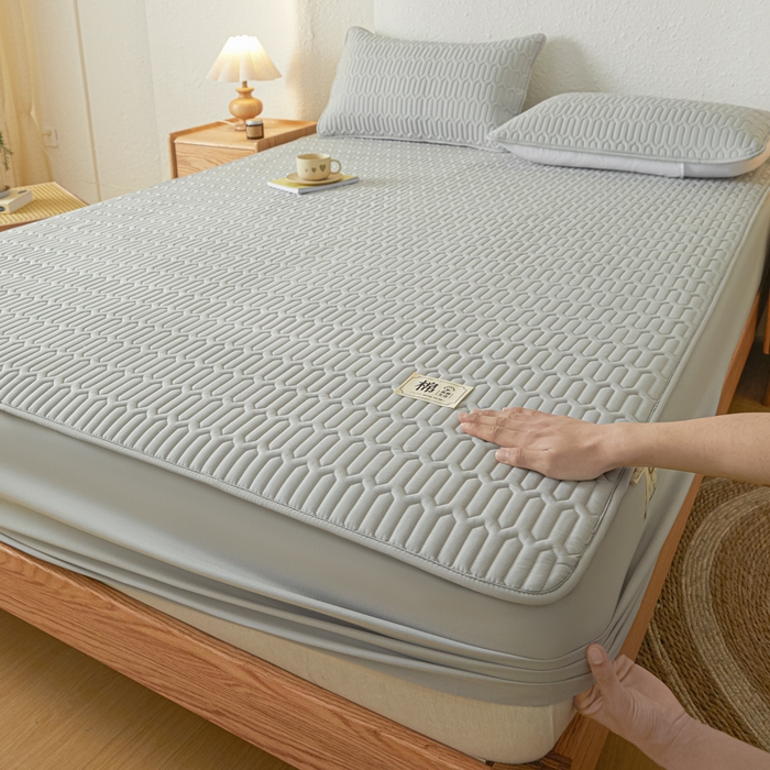 91家纺网 家纺一手货源 找家纺 曼陀罗 2025新款A类新疆棉花夹棉防水床笠 小竹纹-浅灰