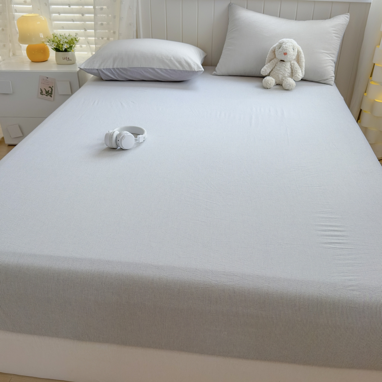 91家纺网 家纺一手货源 找家纺 宜家坊 2025新款A类色织全棉水洗棉床笠单件纯棉格子纯色学生宿舍定制定做 密条-浅灰