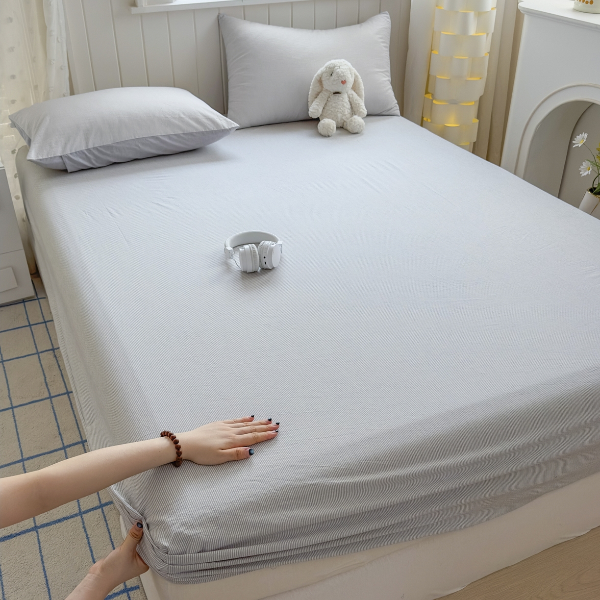 91家纺网 家纺一手货源 找家纺 宜家坊 2025新款A类色织全棉水洗棉床笠单件纯棉格子纯色学生宿舍定制定做 密条-浅灰