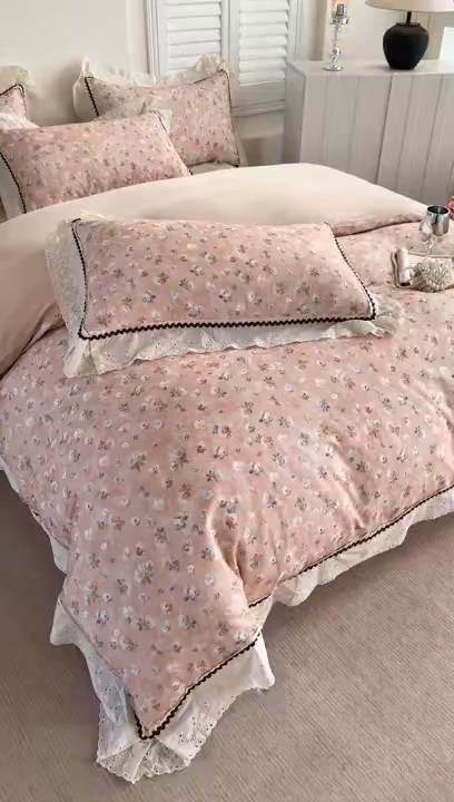 91家纺网 家纺一手货源 找家纺 （总）星座家纺 2025新款秋冬全棉花边数码印花磨毛四件套