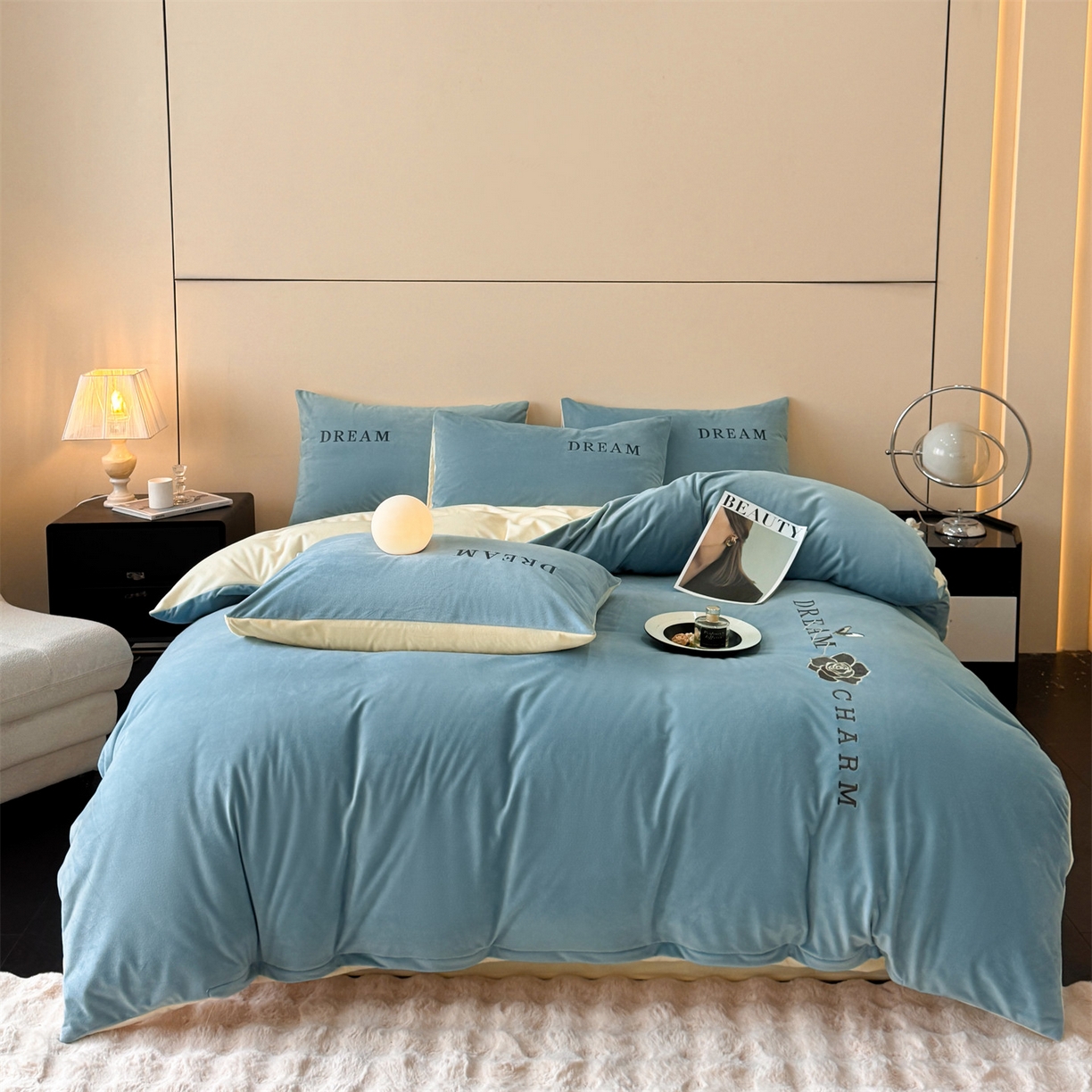 91家纺网 家纺一手货源 找家纺 云棉坊 2025新款水晶绒刺绣四件套-初见 初见-天空兰