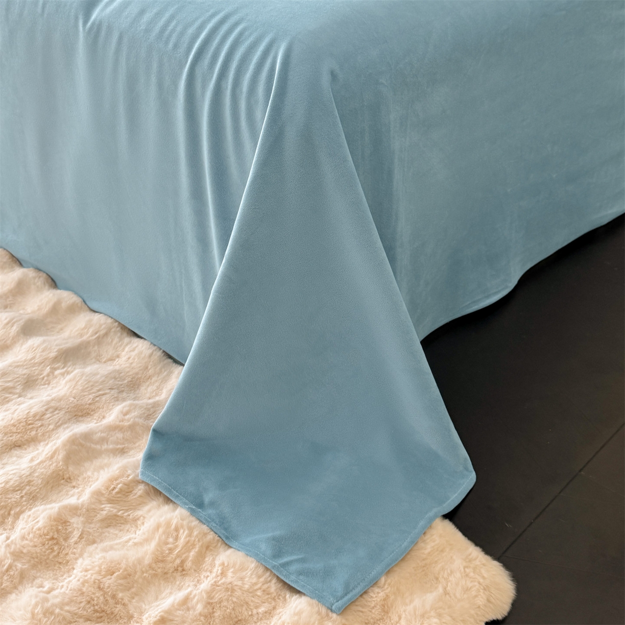 91家纺网 家纺一手货源 找家纺 云棉坊 2025新款水晶绒刺绣四件套-初见 初见-奶白兰