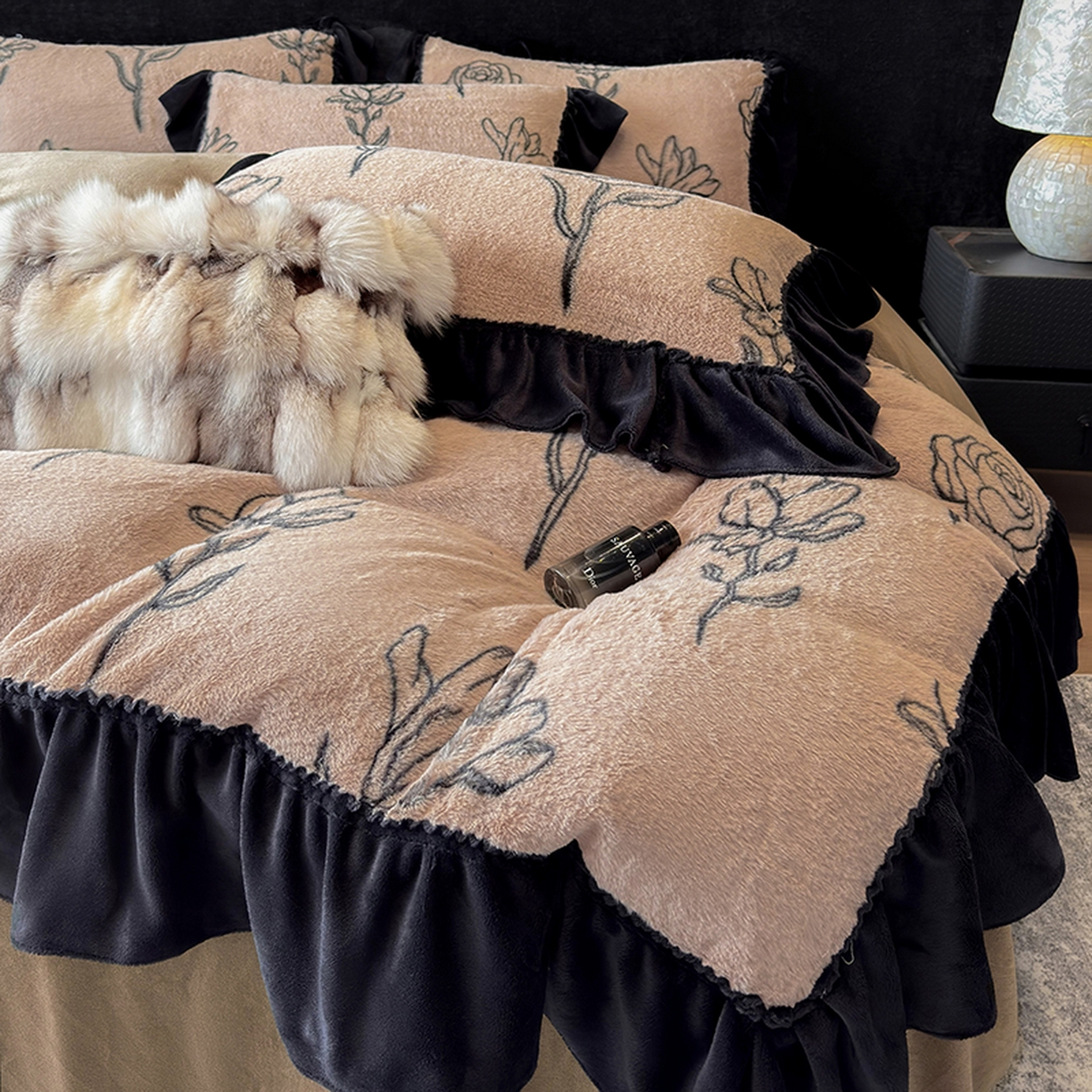 91家纺网 家纺一手货源 找家纺 （总）优悦生活馆 2025新款兔毛绒牛奶绒保暖四件套