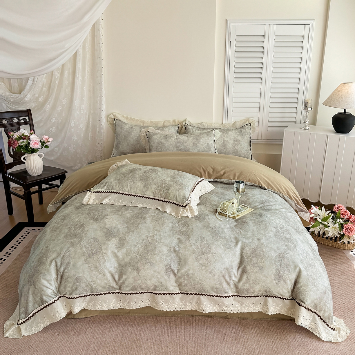 91家纺网 家纺一手货源 找家纺 星座家纺 2025新款秋冬全棉花边数码印花磨毛四件套 羽絮-咖