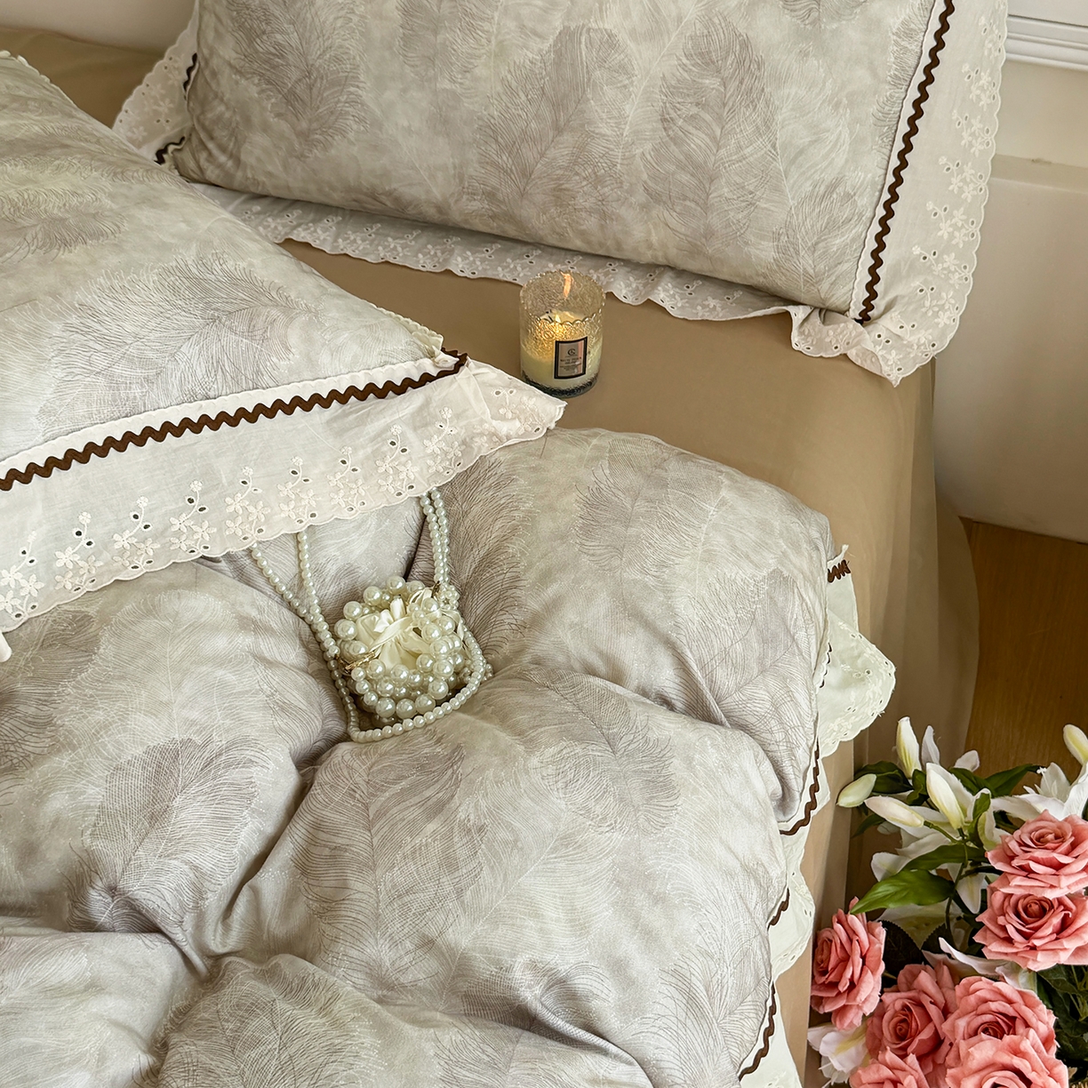 91家纺网 家纺一手货源 找家纺 星座家纺 2025新款秋冬全棉花边数码印花磨毛四件套 羽絮-咖