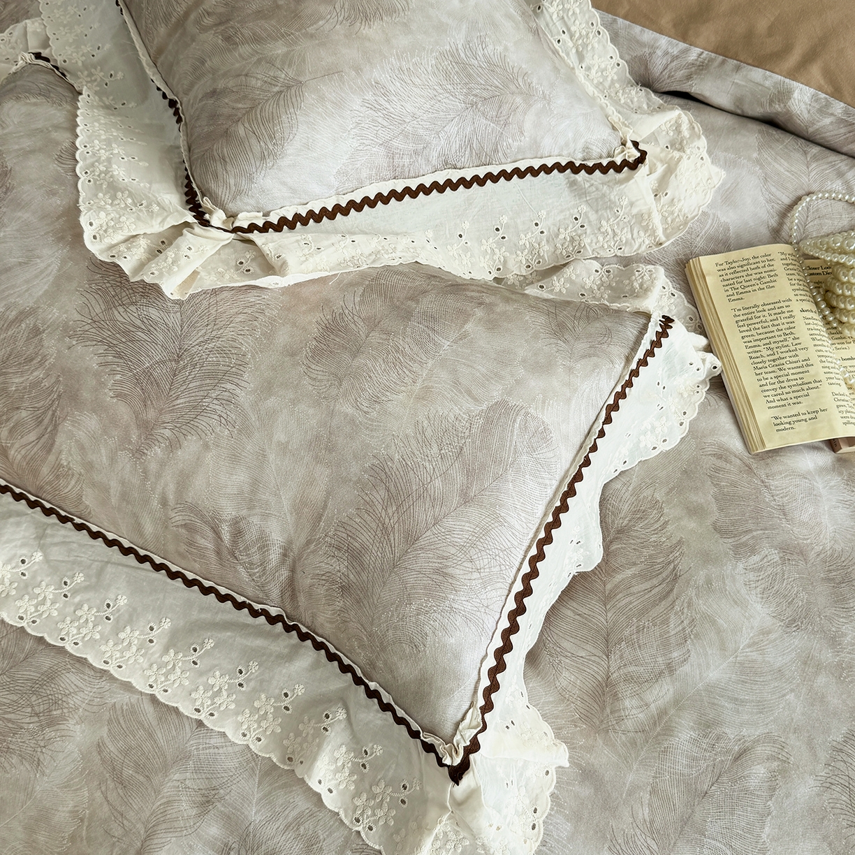 91家纺网 家纺一手货源 找家纺 星座家纺 2025新款秋冬全棉花边数码印花磨毛四件套 羽絮-咖