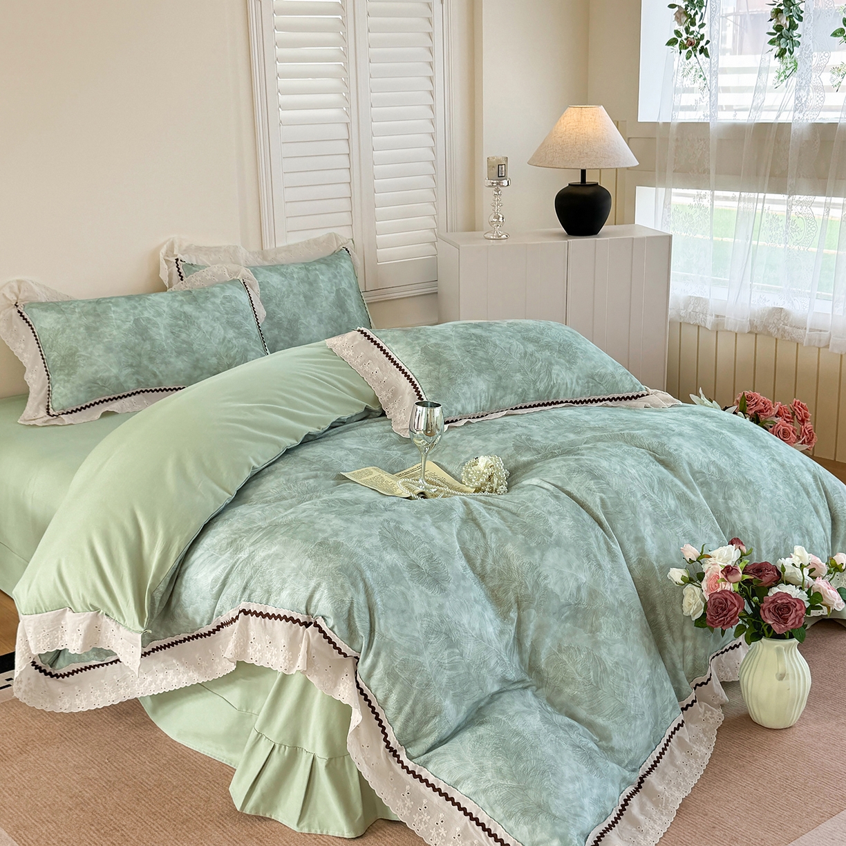 91家纺网 家纺一手货源 找家纺 星座家纺 2025新款秋冬全棉花边数码印花磨毛四件套 羽絮-兰