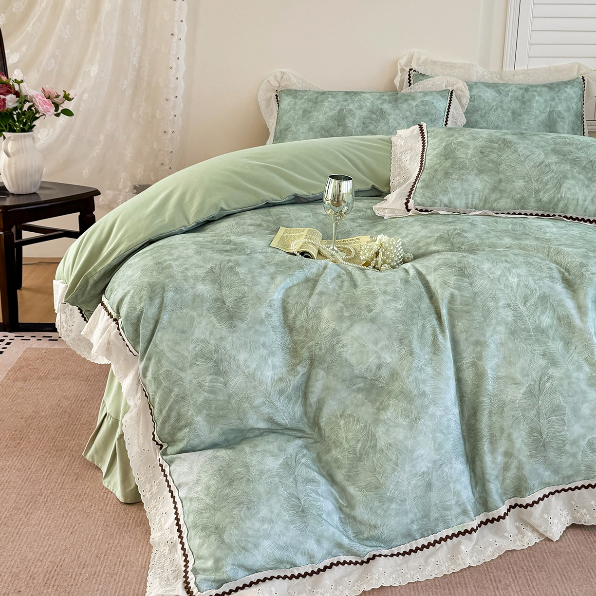 91家纺网 家纺一手货源 找家纺 星座家纺 2025新款秋冬全棉花边数码印花磨毛四件套 羽絮-兰