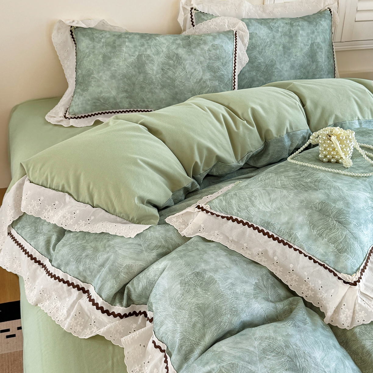 91家纺网 家纺一手货源 找家纺 星座家纺 2025新款秋冬全棉花边数码印花磨毛四件套 羽絮-兰