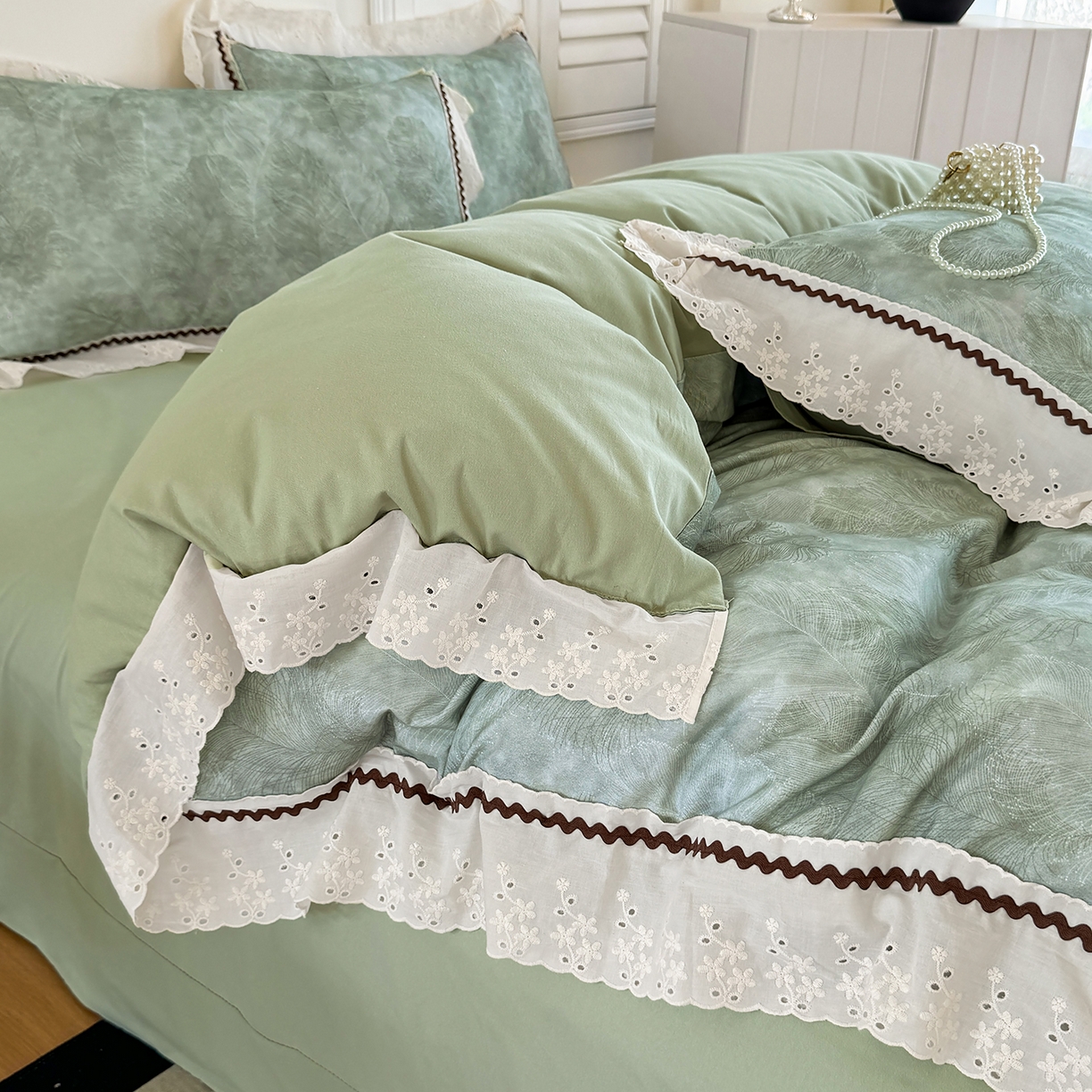 91家纺网 家纺一手货源 找家纺 星座家纺 2025新款秋冬全棉花边数码印花磨毛四件套 羽絮-兰