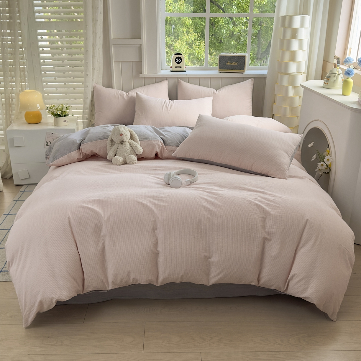 91家纺网 家纺一手货源 找家纺 宜家坊 2025新款A类全棉色织水洗棉被套单件纯棉格子纯色学生宿舍被罩定制定做 密条-粉灰