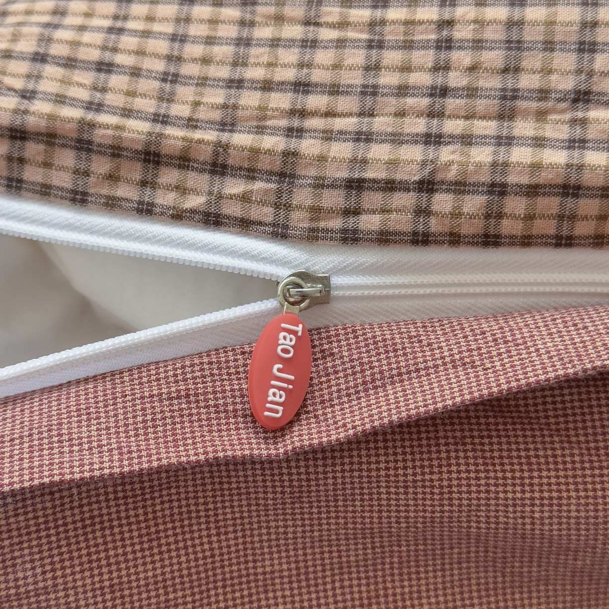 91家纺网 家纺一手货源 找家纺 宜家坊 2025新款A类全棉色织水洗棉被套单件纯棉格子纯色学生宿舍被罩定制定做 沐风-粉红