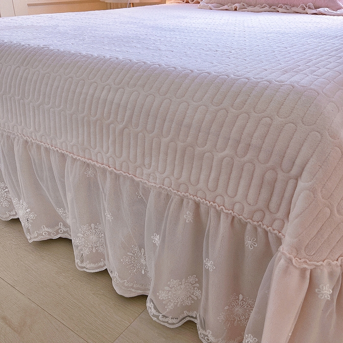 91家纺网 家纺一手货源 找家纺 （总）梦之星 2025新款牛奶绒雕花床盖款床单款四件套