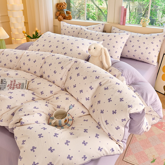 91家纺网 家纺一手货源 找家纺 卢赛尔 2025新款水洗珍珠印花四件套 蝴蝶结紫