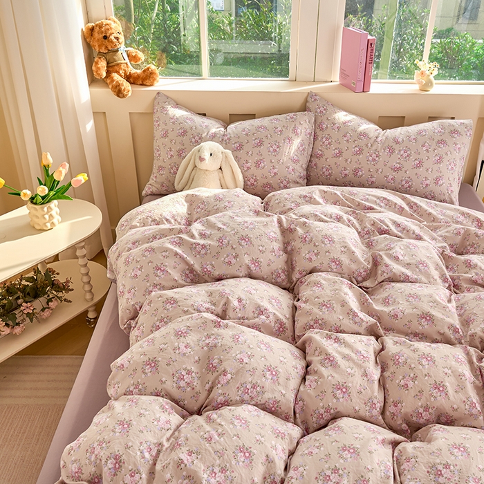 91家纺网 家纺一手货源 找家纺 卢赛尔 2025新款水洗珍珠印花四件套 蔷薇-粉