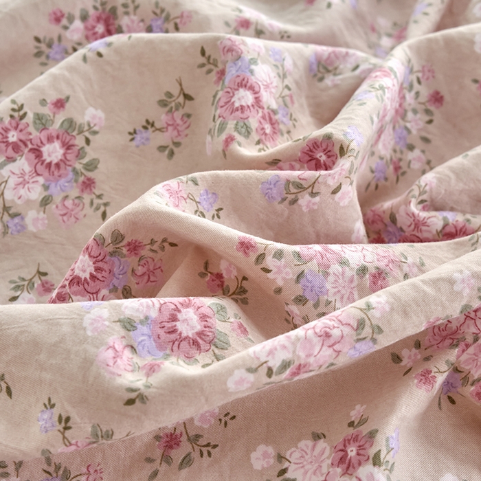 91家纺网 家纺一手货源 找家纺 卢赛尔 2025新款水洗珍珠印花四件套 蔷薇-粉