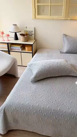 91家纺网 家纺一手货源 找家纺 （总）琳可家居 2025新款蝴蝶系列棉加绒床盖