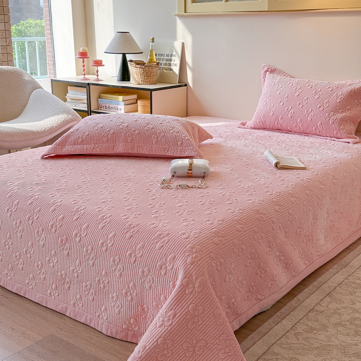 91家纺网 家纺一手货源 找家纺 （总）琳可家居 2025新款蝴蝶系列棉加绒床盖