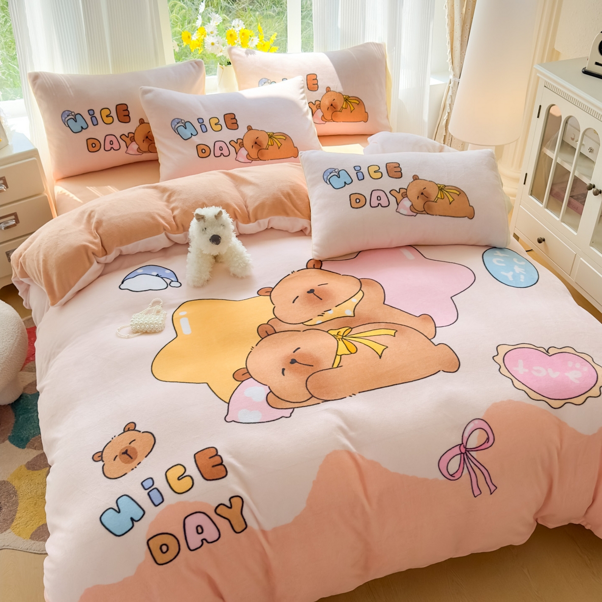 91家纺网 家纺一手货源 找家纺 （总）浩诚 2025新款高克重原创设计宇航员太空人牛奶绒大版卡通四件套