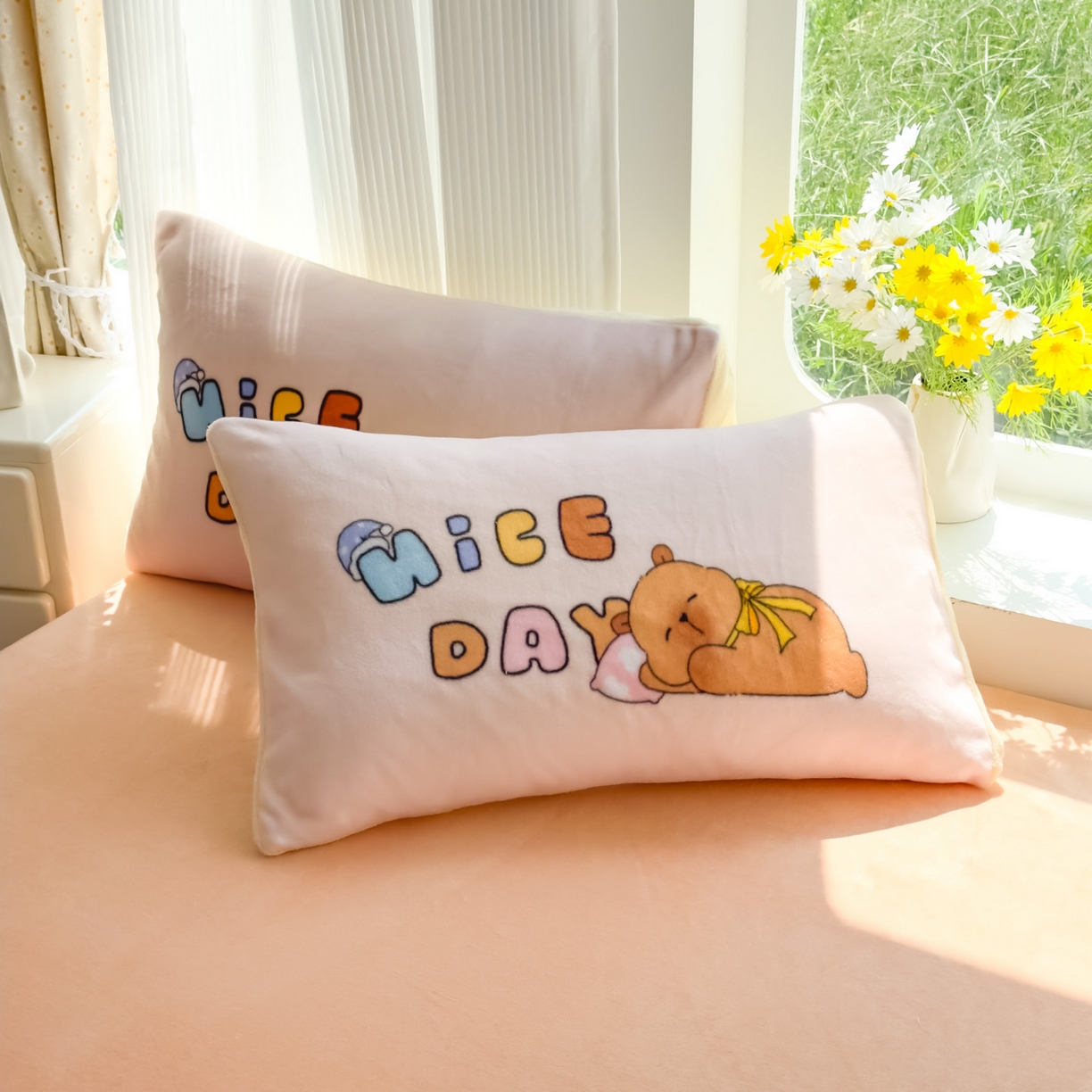 91家纺网 家纺一手货源 找家纺 浩诚 2025新款高克重原创设计牛奶绒大版卡通四件套第2批 睡梦巴拉