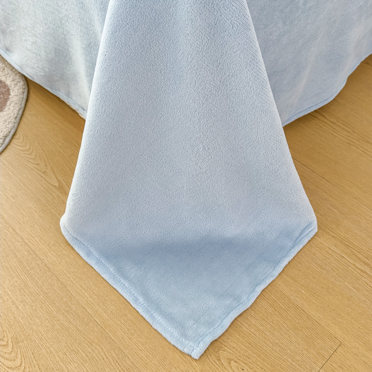 91家纺网 家纺一手货源 找家纺 浩诚 2025新款高克重原创设计牛奶绒大版卡通四件套第2批 飞行员卡卡