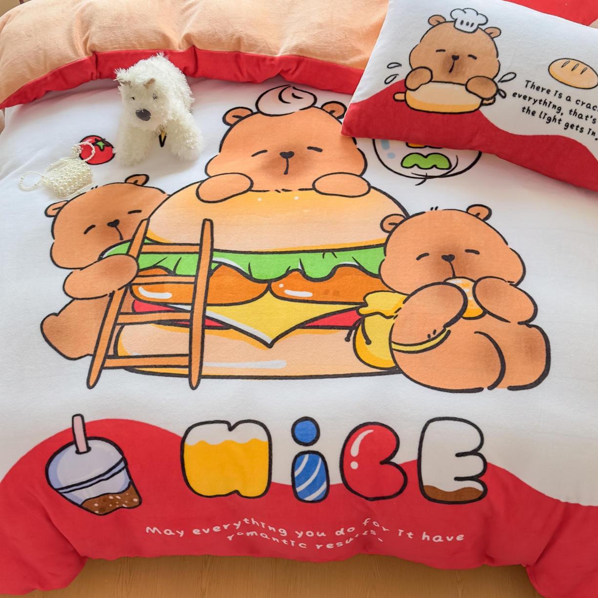 91家纺网 家纺一手货源 找家纺 浩诚 2025新款高克重原创设计牛奶绒大版卡通四件套第2批 汉堡巴拉