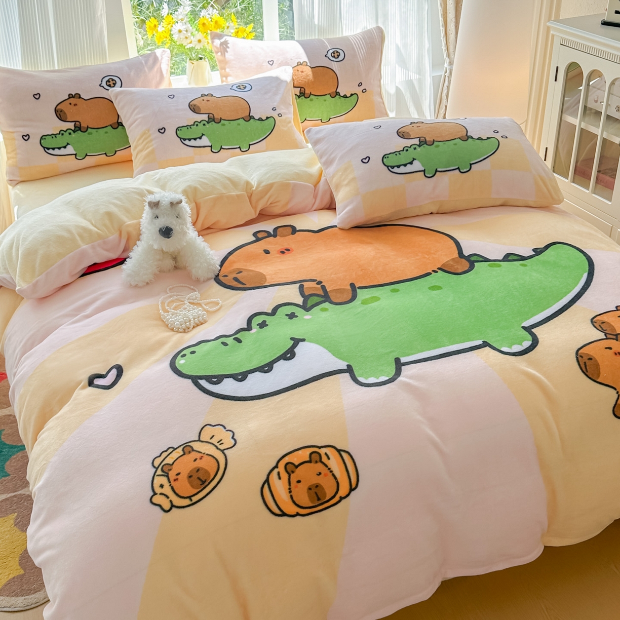 91家纺网 家纺一手货源 找家纺 浩诚 2025新款高克重原创设计牛奶绒大版卡通四件套第2批 趴趴巴拉