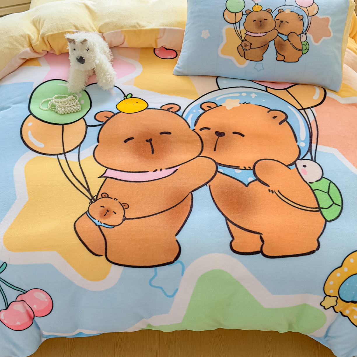 91家纺网 家纺一手货源 找家纺 浩诚 2025新款高克重原创设计牛奶绒大版卡通四件套第2批 气球巴拉