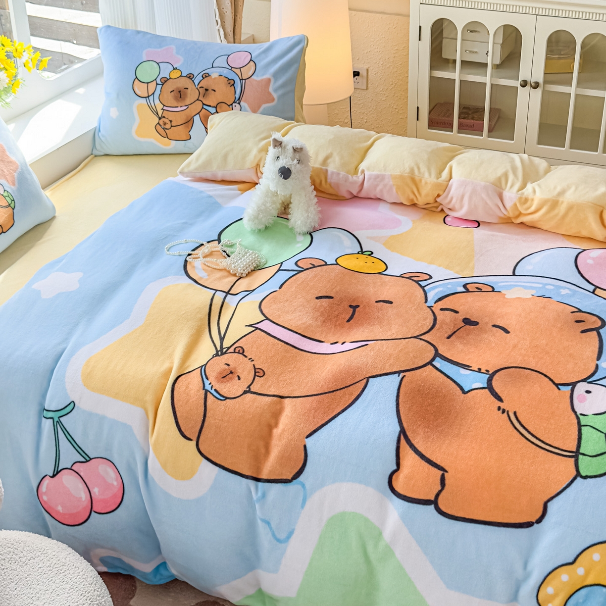 91家纺网 家纺一手货源 找家纺 浩诚 2025新款高克重原创设计牛奶绒大版卡通四件套第2批 气球巴拉