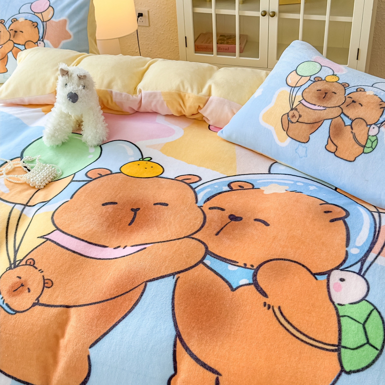 91家纺网 家纺一手货源 找家纺 浩诚 2025新款高克重原创设计牛奶绒大版卡通四件套第2批 气球巴拉