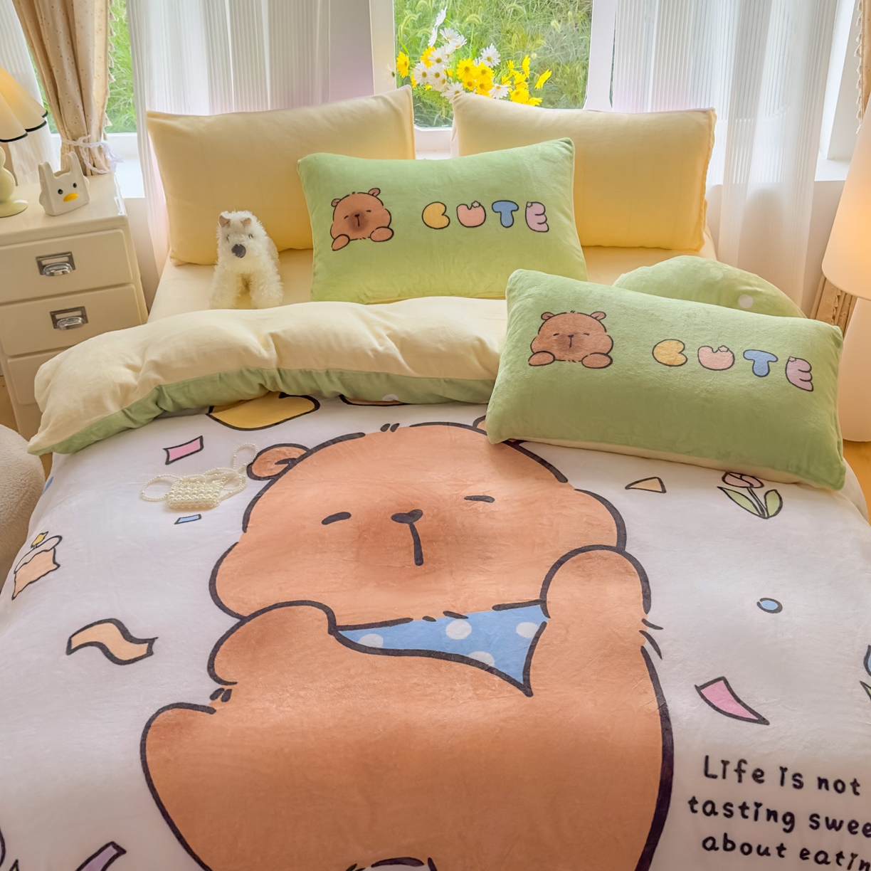 91家纺网 家纺一手货源 找家纺 浩诚 2025新款高克重原创设计牛奶绒大版卡通四件套第2批 水豚巴拉