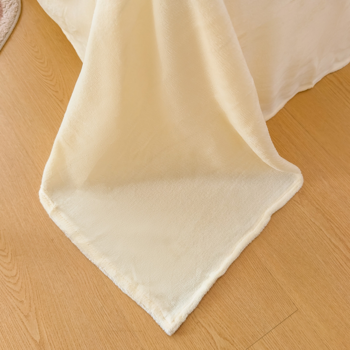 91家纺网 家纺一手货源 找家纺 浩诚 2025新款高克重原创设计牛奶绒大版卡通四件套第2批 水豚巴拉