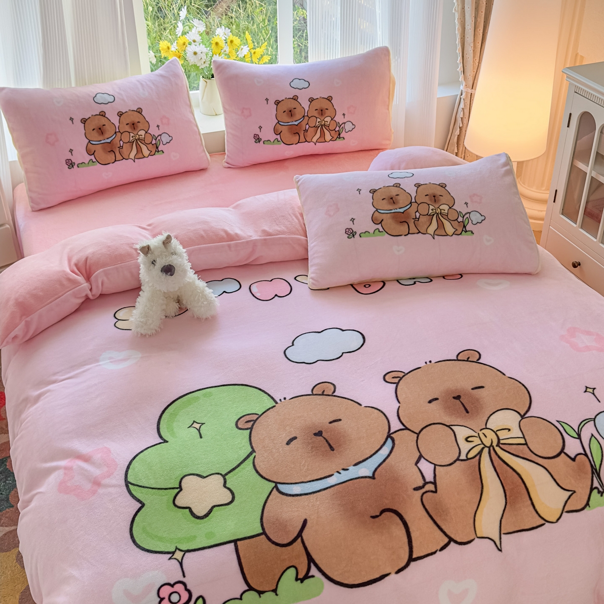 91家纺网 家纺一手货源 找家纺 浩诚 2025新款高克重原创设计牛奶绒大版卡通四件套第2批 阳光巴拉