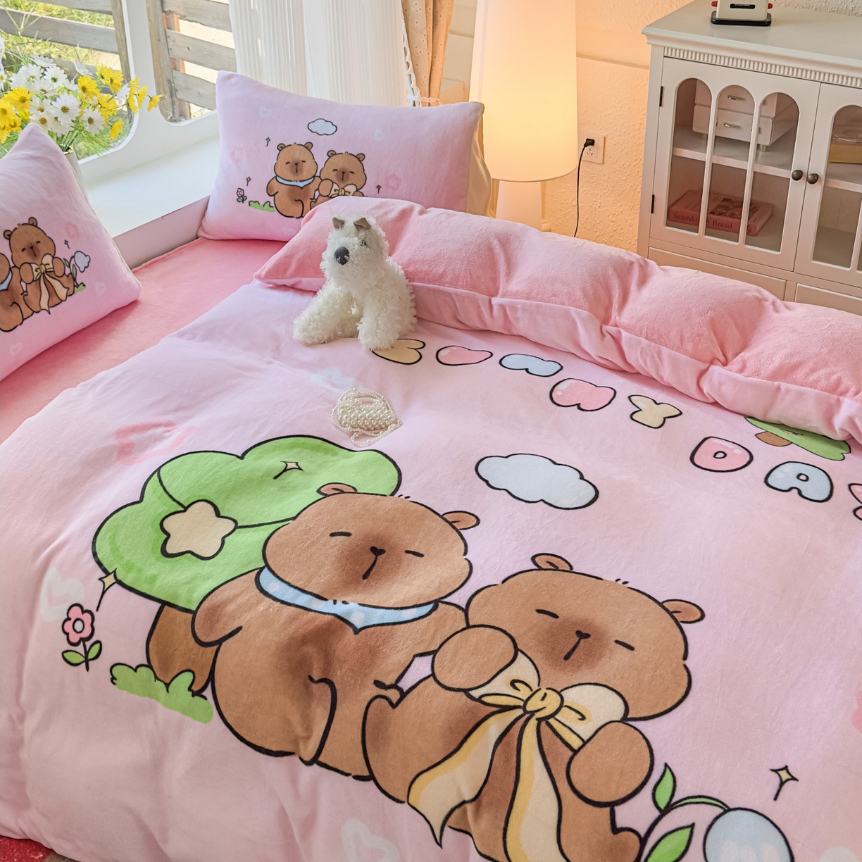 91家纺网 家纺一手货源 找家纺 浩诚 2025新款高克重原创设计牛奶绒大版卡通四件套第2批 阳光巴拉