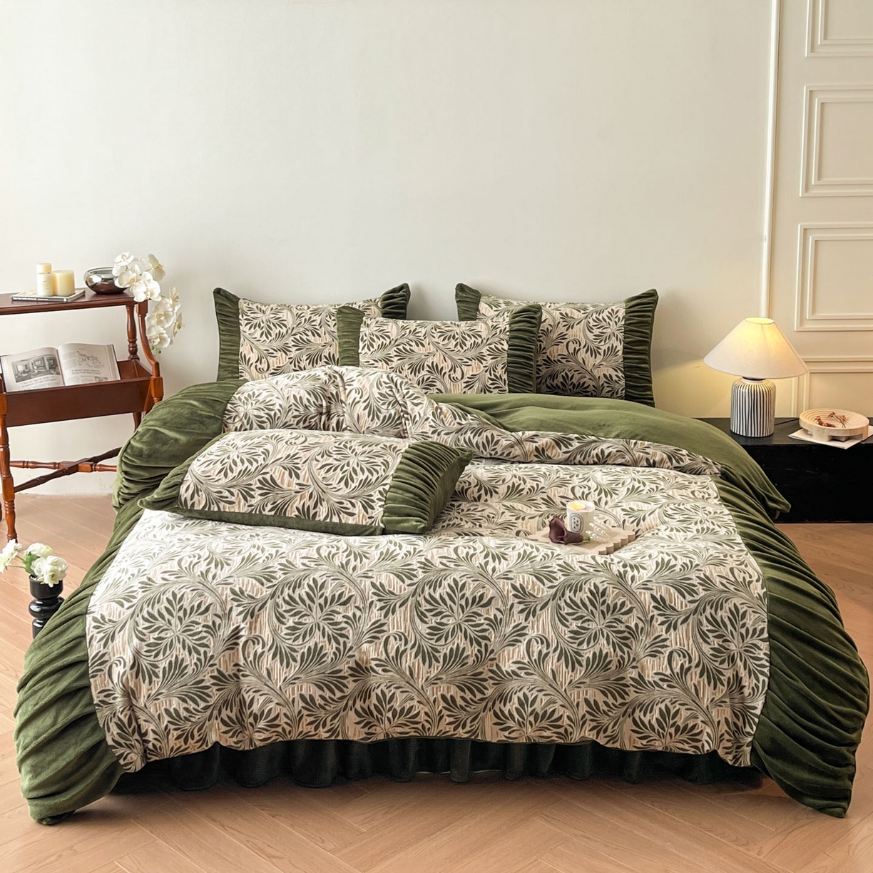 91家纺网 家纺一手货源 找家纺 金阳光家纺 2025新款雕花绒色烂牛奶绒法式泡泡袖牛奶绒床单床盖四件套 香谢落叶-巴洛克