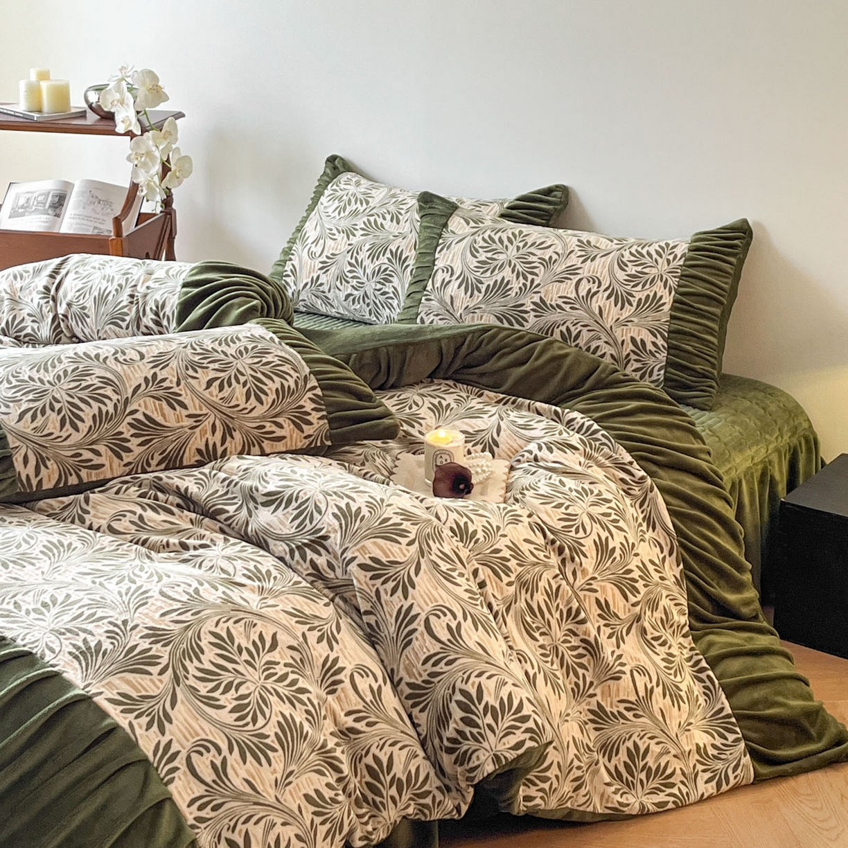 91家纺网 家纺一手货源 找家纺 金阳光家纺 2025新款雕花绒色烂牛奶绒法式泡泡袖牛奶绒床单床盖四件套 香谢落叶-巴洛克