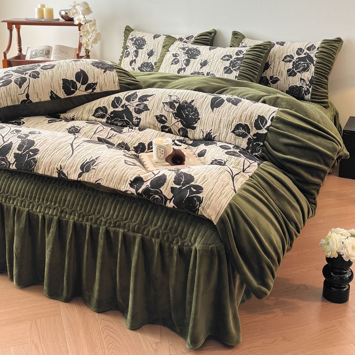 金阳光家纺 2025新款雕花绒色烂牛奶绒法式泡泡袖牛奶绒床单床盖四件套 香谢落叶-小夜曲