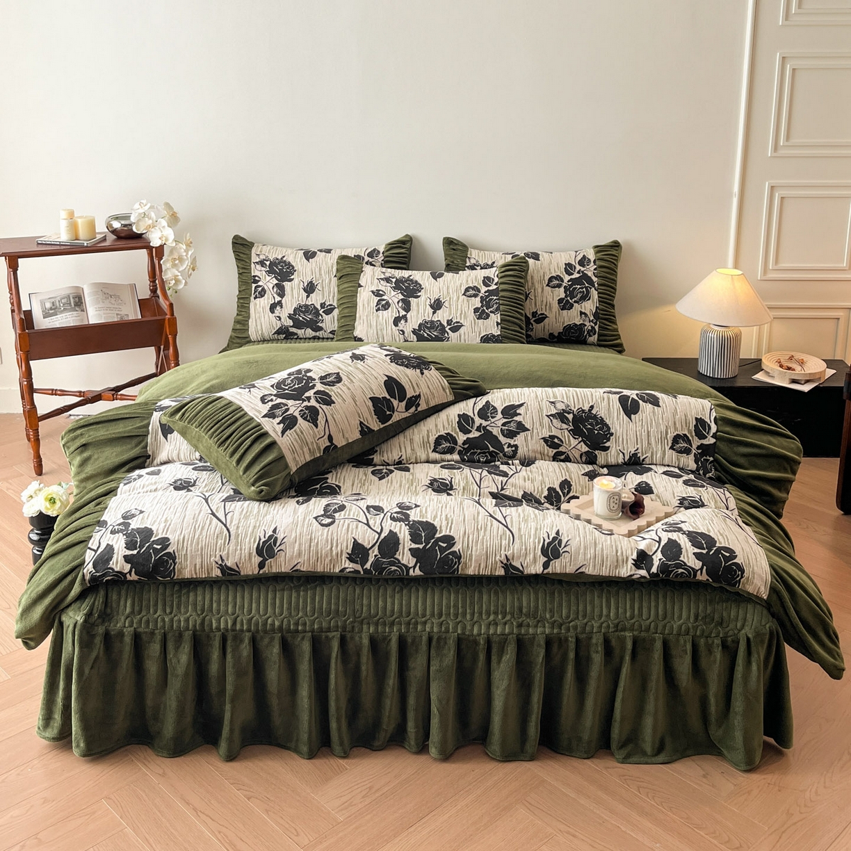 91家纺网 家纺一手货源 找家纺 金阳光家纺 2025新款雕花绒色烂牛奶绒法式泡泡袖牛奶绒床单床盖四件套 香谢落叶-小夜曲