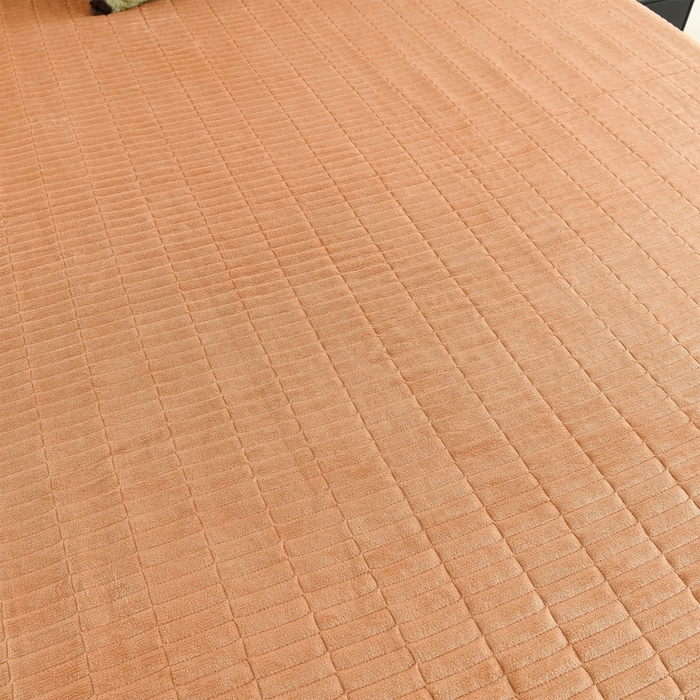 91家纺网 家纺一手货源 找家纺 德比尔斯  2025新款兔毛绒兔兔绒牛奶绒四件套床盖款 椿野