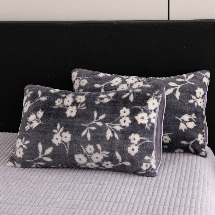 91家纺网 家纺一手货源 找家纺 德比尔斯  2025新款兔毛绒兔兔绒牛奶绒四件套床盖款 莫奈花园