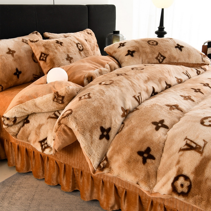 91家纺网 家纺一手货源 找家纺 德比尔斯  2025新款兔毛绒兔兔绒牛奶绒四件套床盖款 墨本