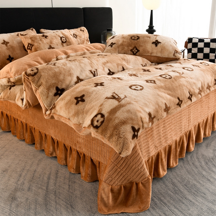 91家纺网 家纺一手货源 找家纺 德比尔斯  2025新款兔毛绒兔兔绒牛奶绒四件套床盖款 墨本