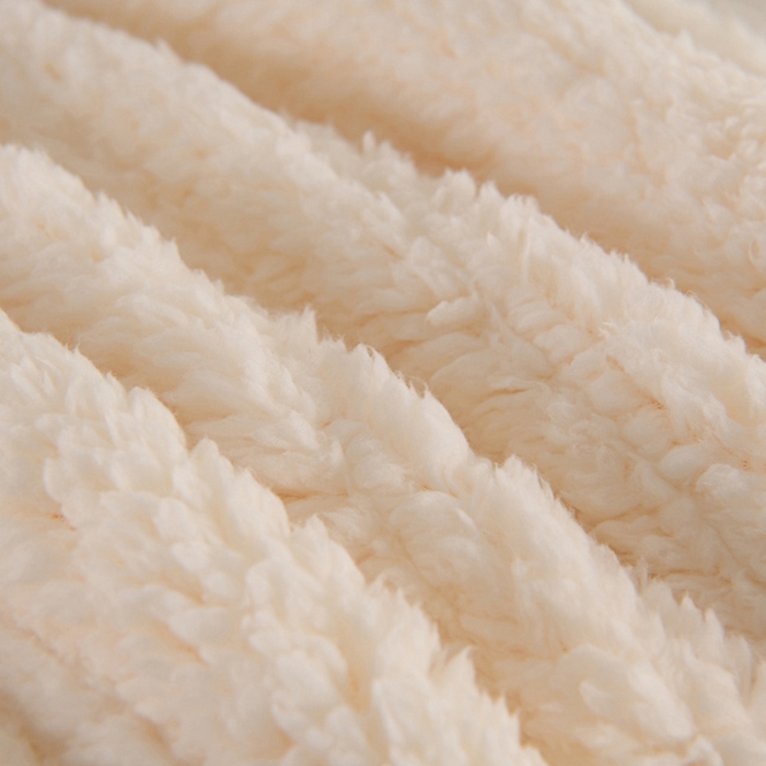 91家纺网 家纺一手货源 找家纺 圣靓 2025新款塔芙绒羊羔绒双层毯子毛毯 暖窝奶黄