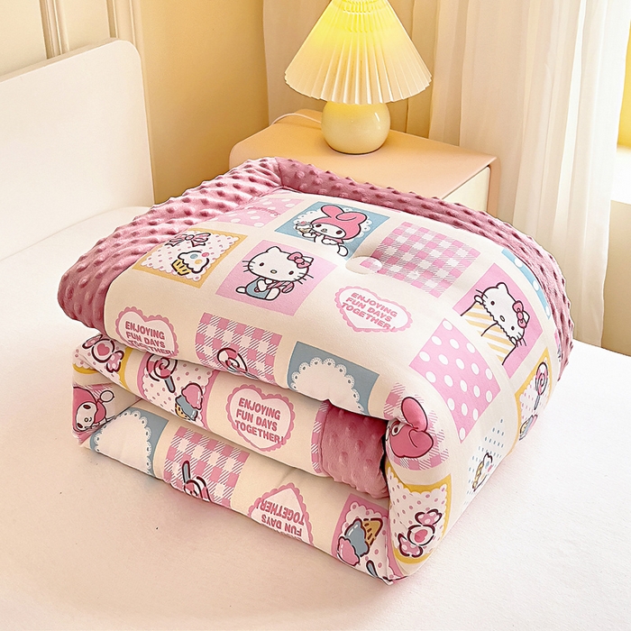 91家纺网 家纺一手货源 找家纺 吉咪兔家纺 25年新款三丽鸥库洛米儿童豆豆被针织棉幼儿园宝宝午睡春秋四季婴儿被子KT美乐蒂