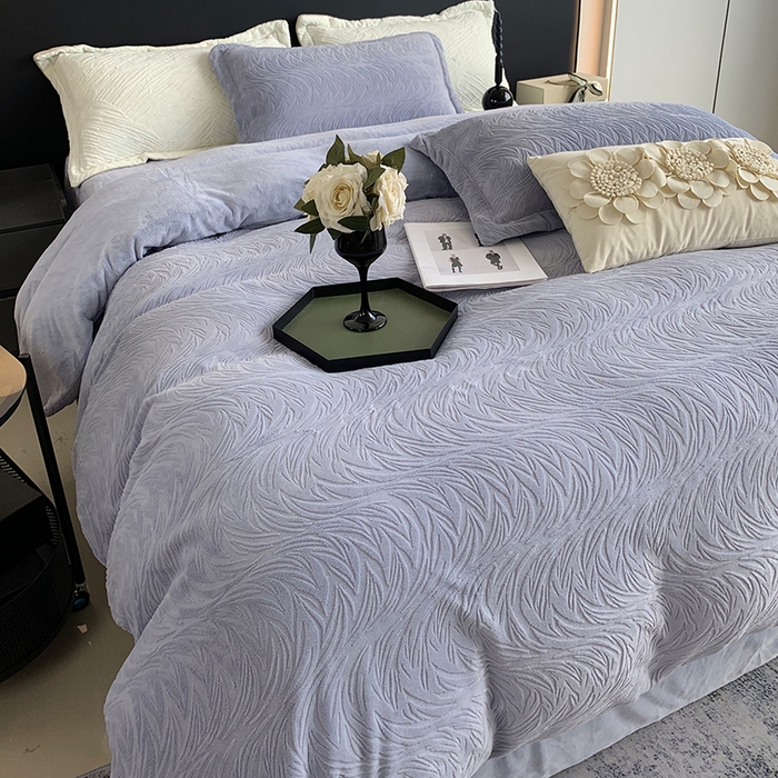 91家纺网 家纺一手货源 找家纺 （总）莱豫家纺 2025新款全消光雕花牛奶绒四件套-流年