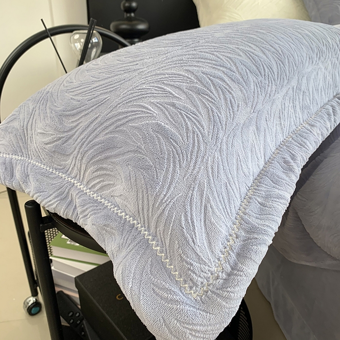 91家纺网 家纺一手货源 找家纺 （总）莱豫家纺 2025新款全消光雕花牛奶绒四件套-流年