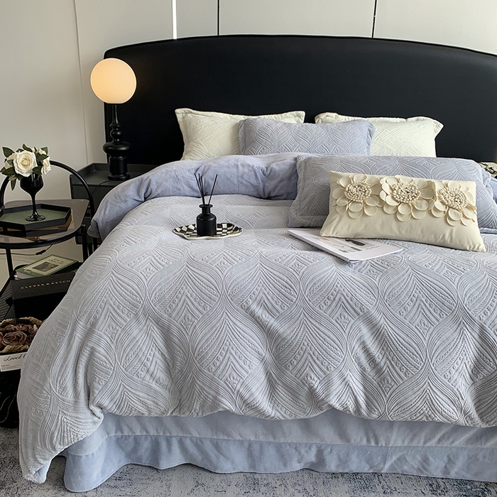 莱豫家纺 2025新款全消光雕花牛奶绒四件套-流年 流年木薯灰