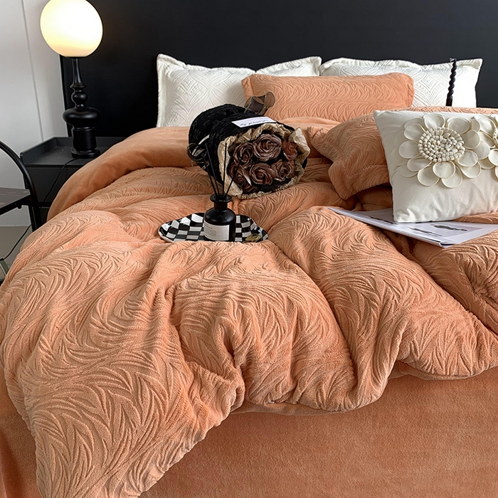 91家纺网 家纺一手货源 找家纺 莱豫家纺 2025新款全消光雕花牛奶绒四件套-流年 流年心愿橙